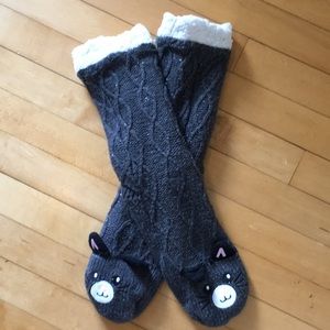 Non-slip cozy cat sleeper socks